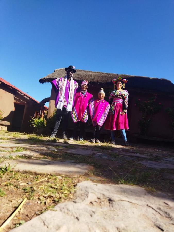 Hospedaje Rural La Florida en Llachon, Titicaca Puno Exterior foto